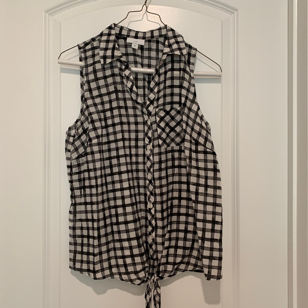 J.Jill Black and White Gingham Tank with Tie at Waist Size XS